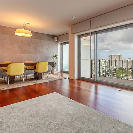 Palace Incl Parking By Sweet Apartamento Aveiro