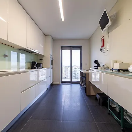 Palace Incl Parking By Sweet Apartamento